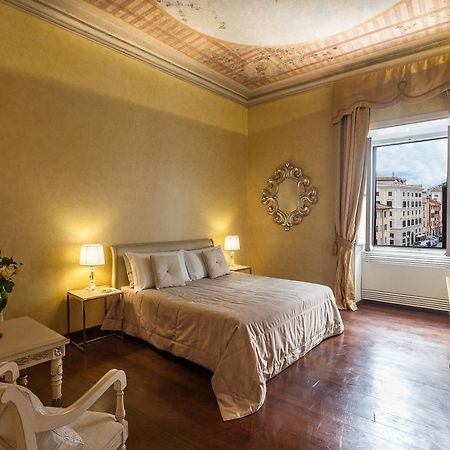 Prestigious Apartment Piazza Navona Рим Екстериор снимка
