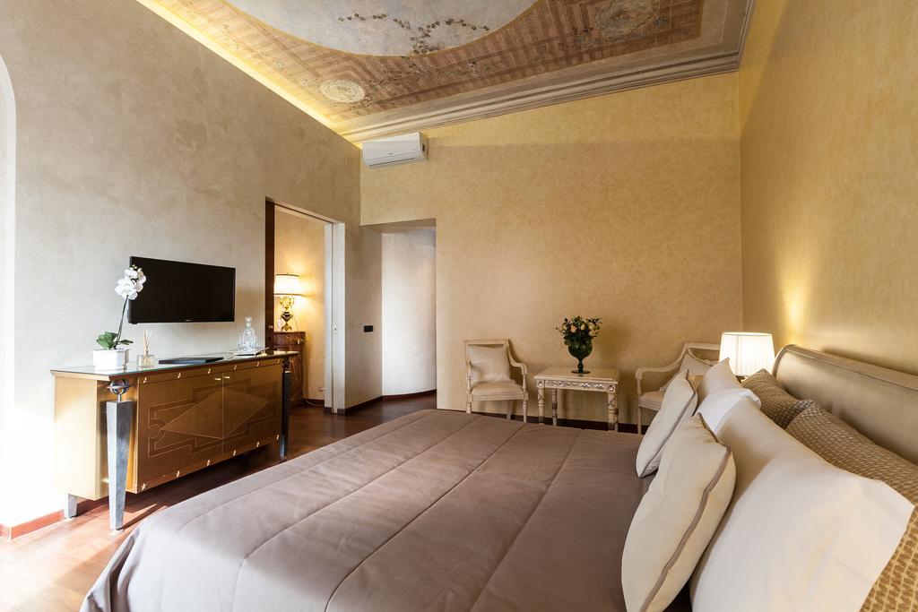 Prestigious Apartment Piazza Navona Рим Екстериор снимка