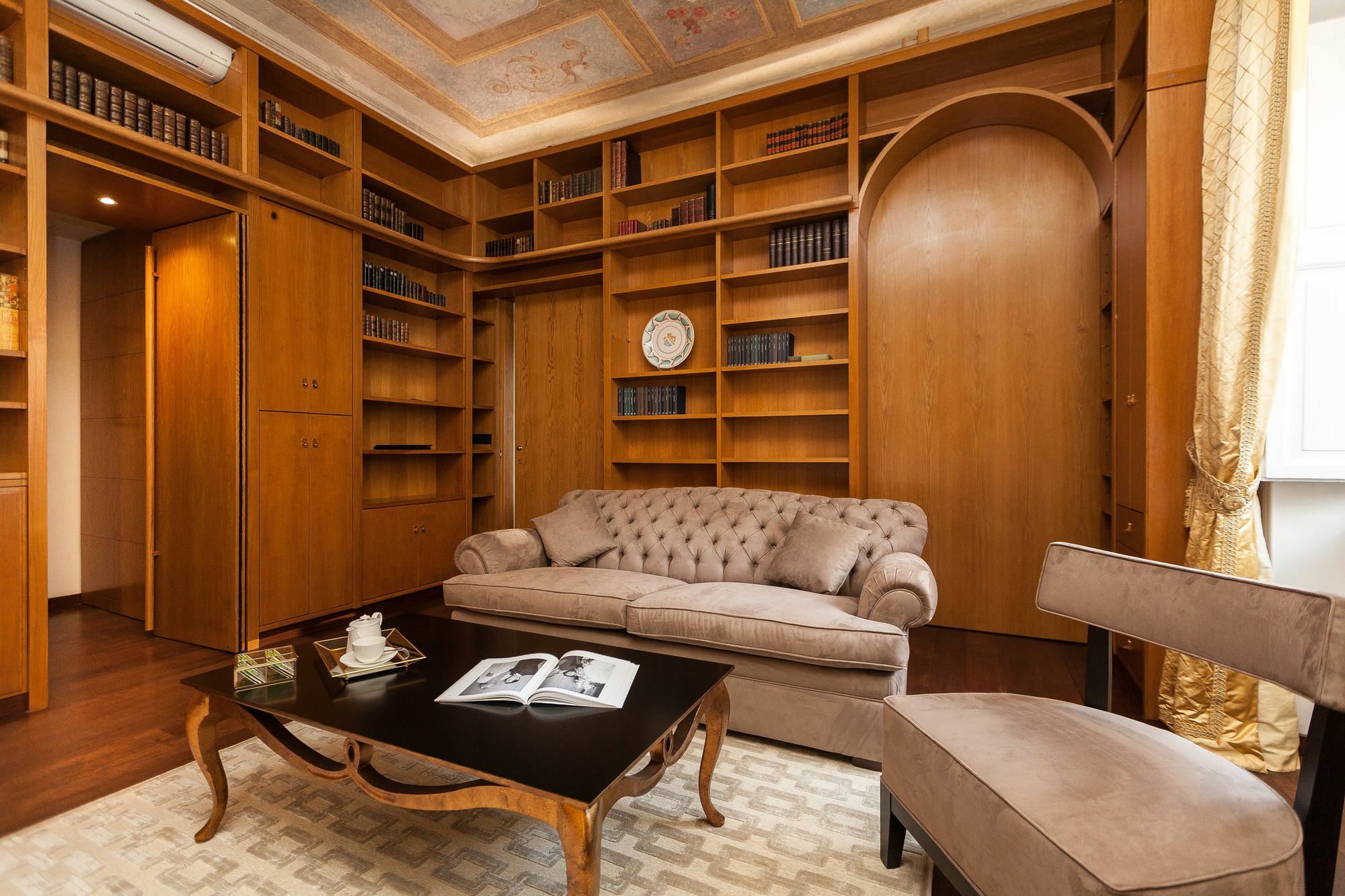 Prestigious Apartment Piazza Navona Рим Екстериор снимка